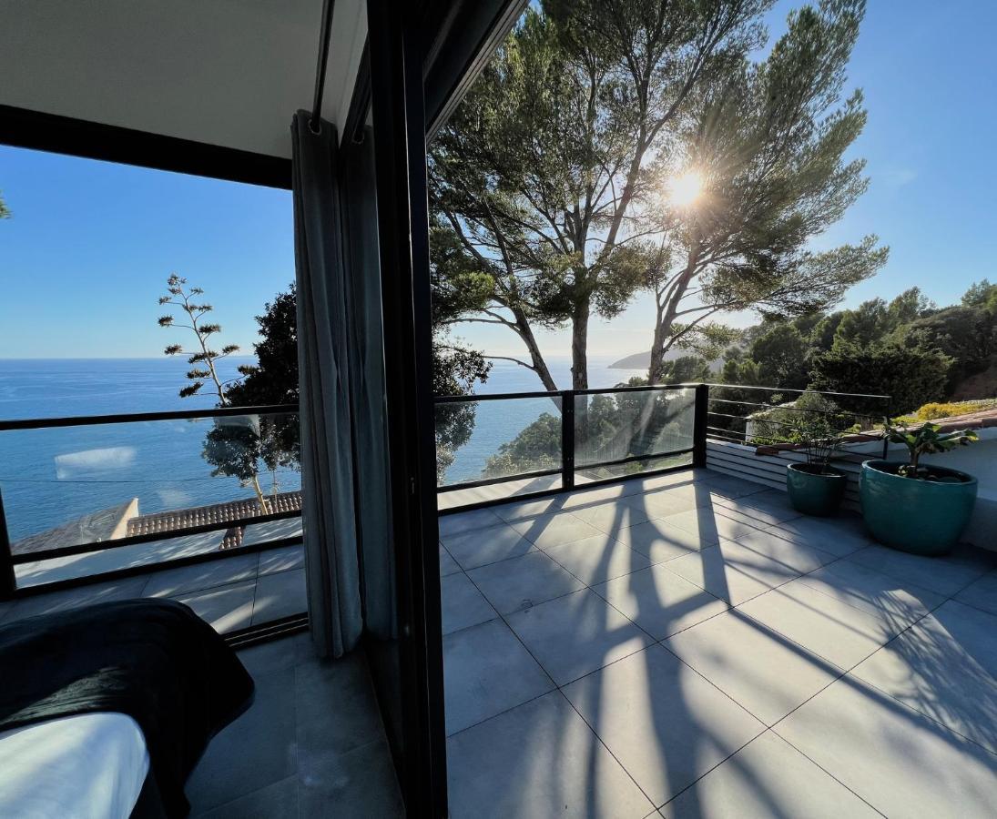 Magnifique Villa Neuve Vue Mer キャバレール・シュル・メール エクステリア 写真